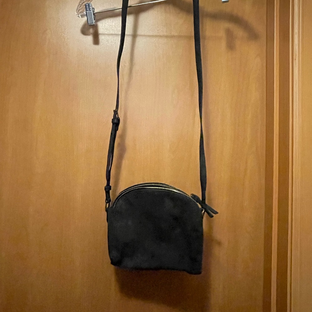 Chic Black Crossbody Bag